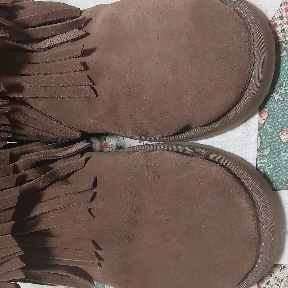 Koolaburra UGG fringe boots - Picture 7 of 8